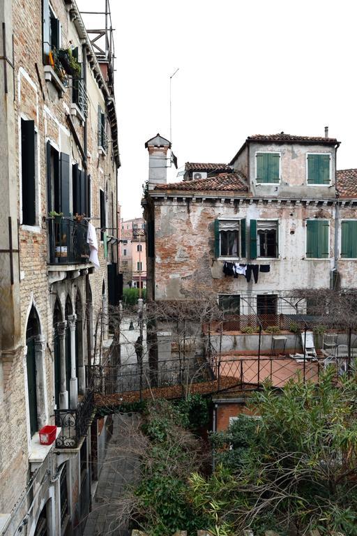 Papa Paolo II Apartment Венеция Стая снимка