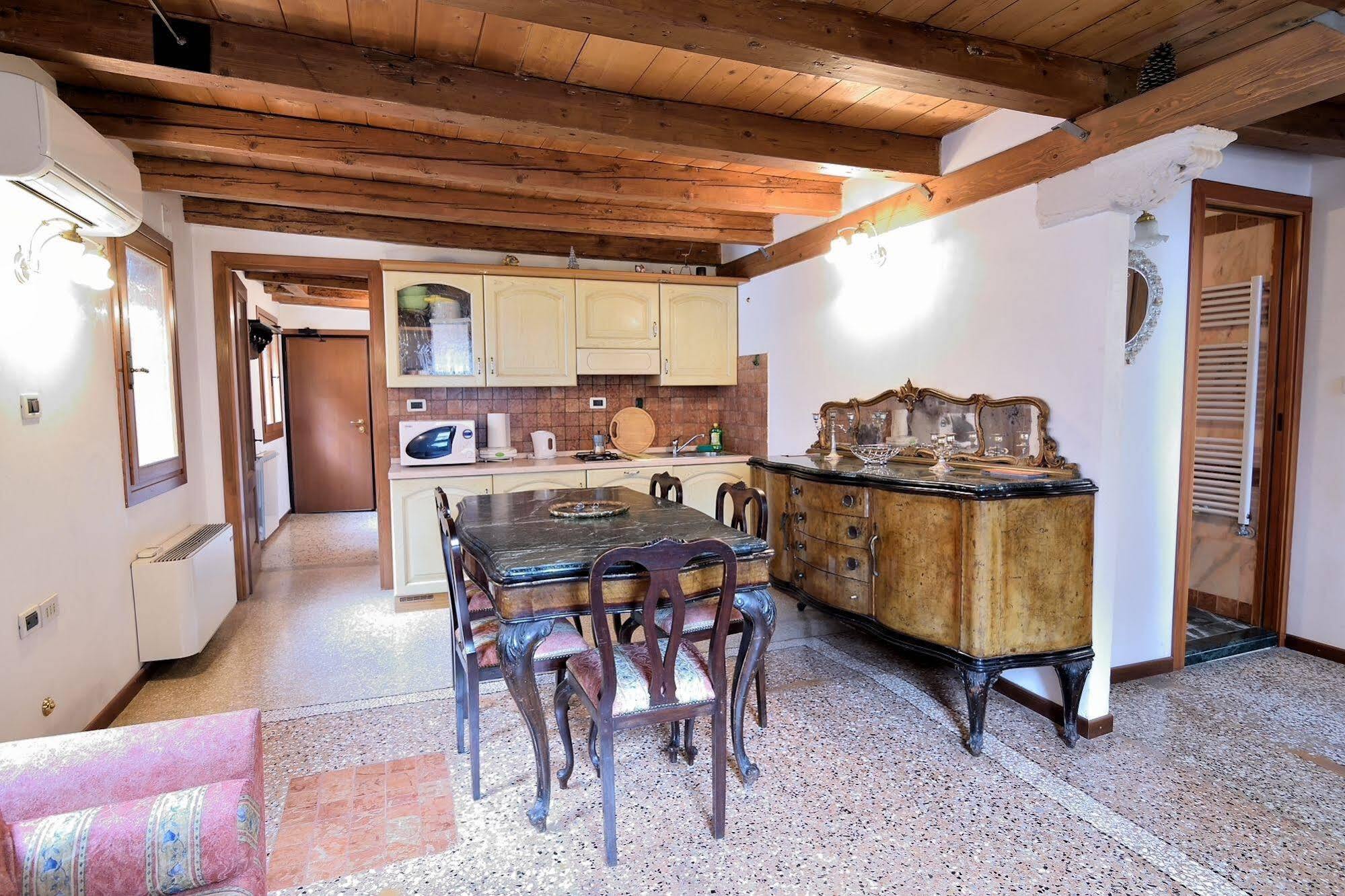 Papa Paolo II Apartment Венеция Екстериор снимка