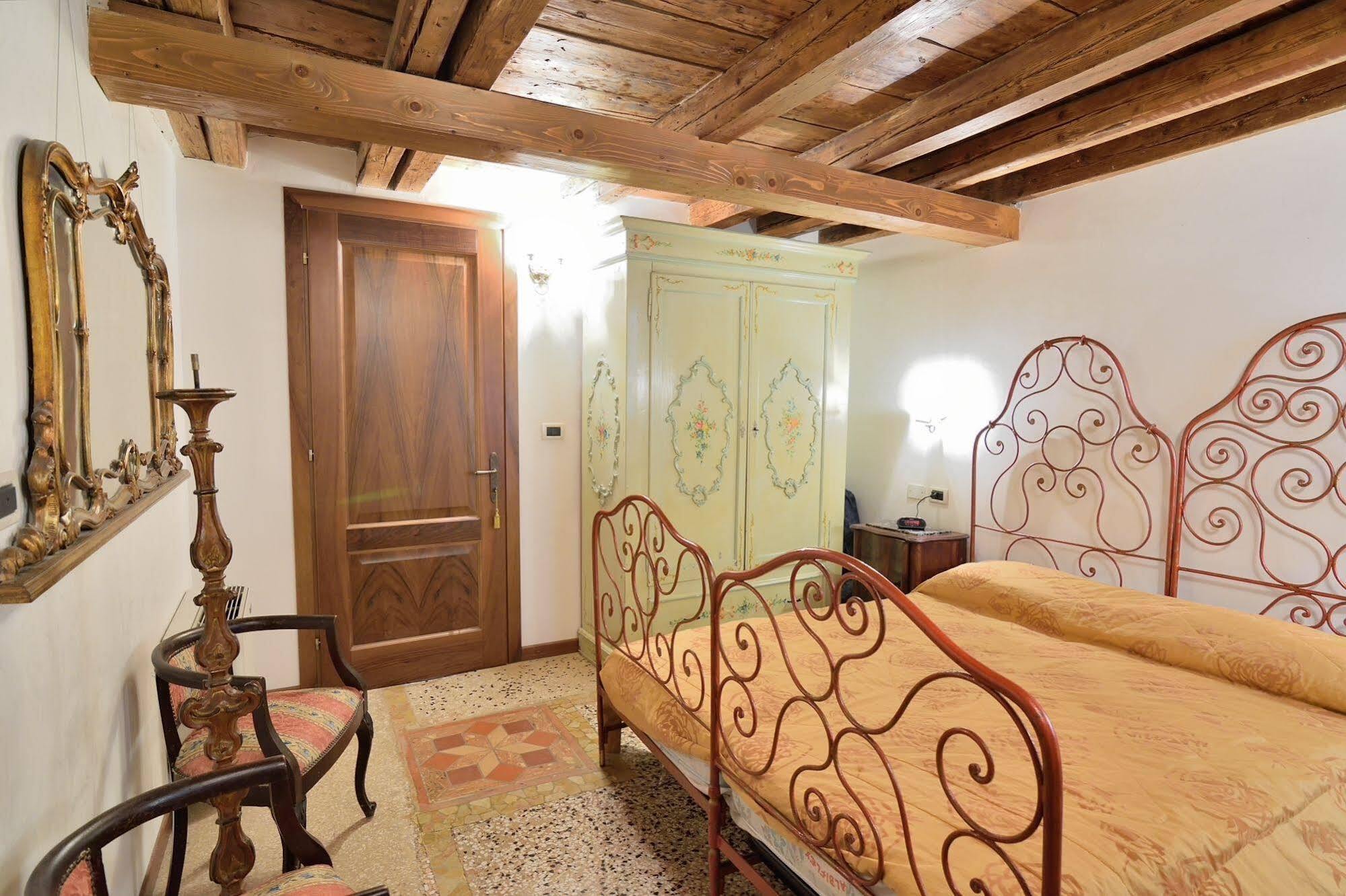 Papa Paolo II Apartment Венеция Екстериор снимка